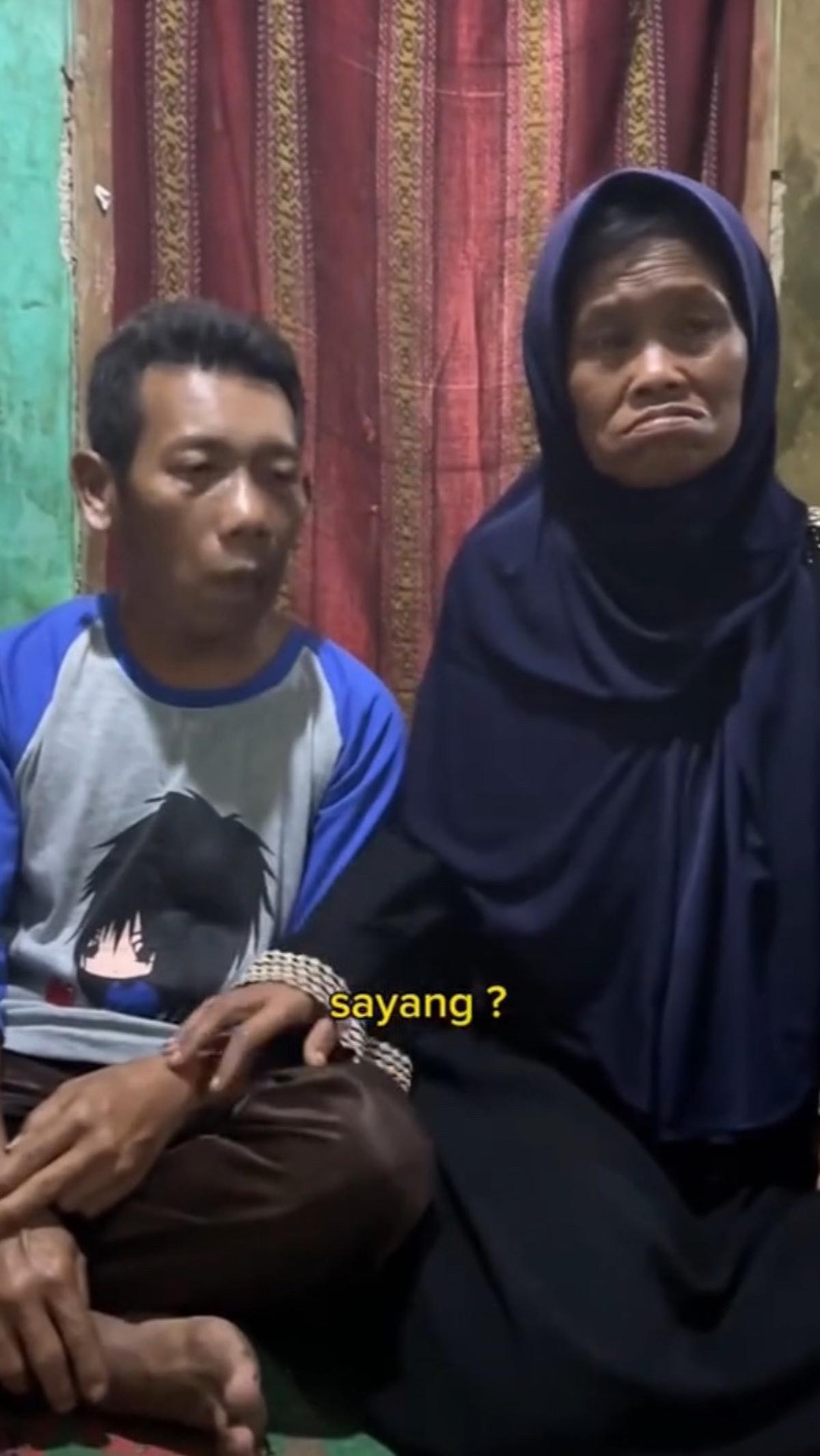 Sebelumnya Ibu Mbal mengaku mendapat KDRT dari suami. Faktanya suami Ibu Mbal adalah seorang tunarungu dan tunawicara yang kesehariannya berkomunikasi dengan bahasa tubuh.