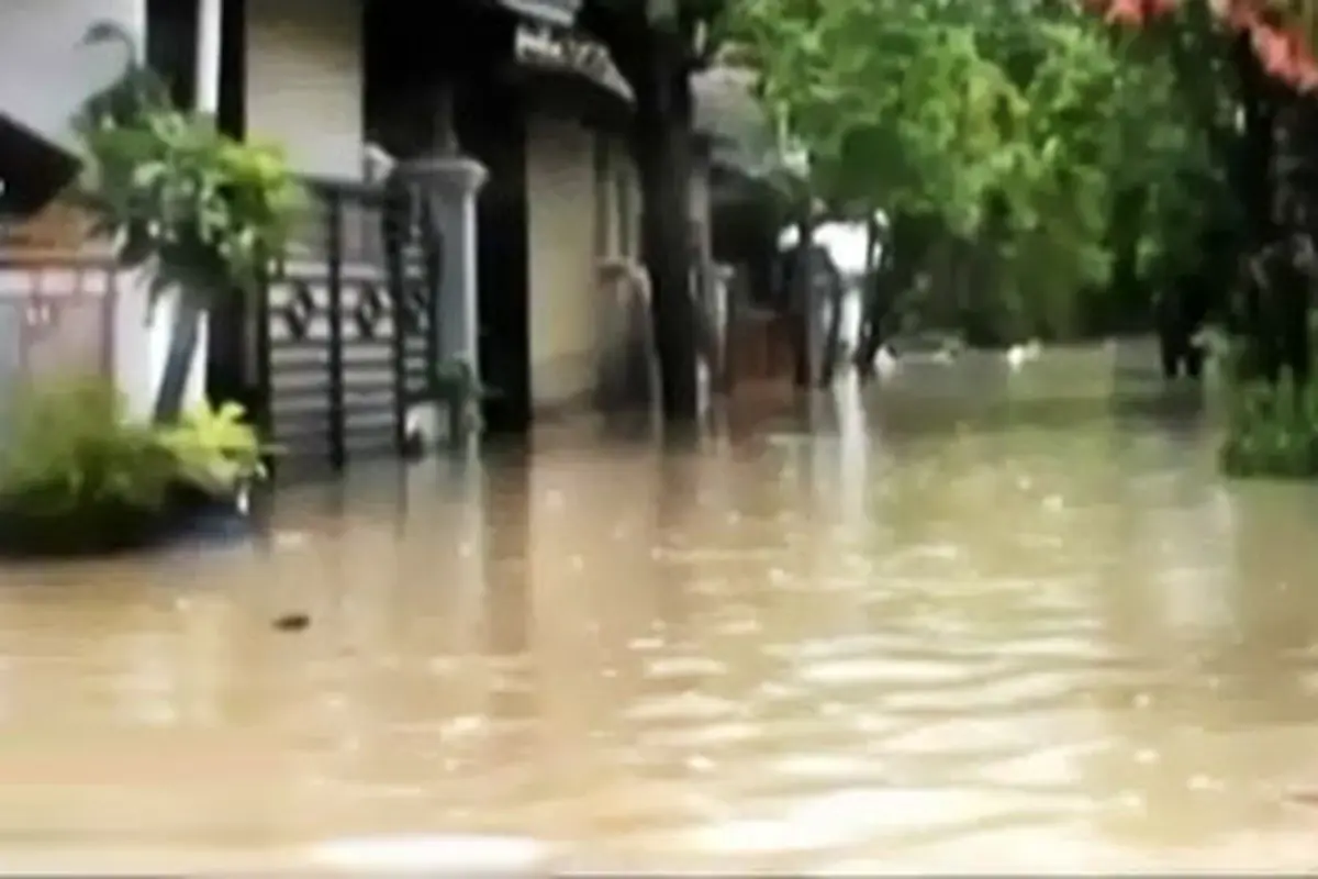 Banjir-Serang