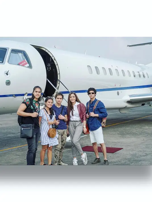 Beberapa waktu lalu, Dul Jaelani mengutarakan keinginannya untuk menikah muda. Anak ketiga mantan pasangan Ahmad Dhani dan Maia Estianty itu berharap bisa nikah sebelum usia 23 tahun. (instagram/maiaestiantyreal)