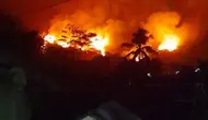 Gunung Geulis Sukabumi Terbakar, Api Mengarah ke Permukiman