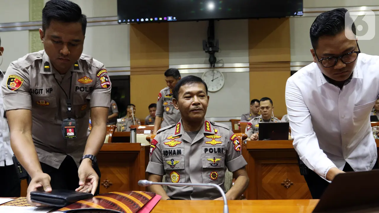Komjen Idham Azis Jalani Uji Kepatutan dan Kelayakan Calon Kapolri