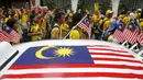 Pihak aliansi Bersih menyatakan, sekitar 200 ribu orang di Kuala Lumpur dan dua kota lainnya: Kuching dan Kota Kinabalu akan meramaikan unjuk rasa besar-besaran menuntut mundur PM Najib Razak, Malaysia, Sabtu (29/8/2015). (Reuters/ Athit Perawongmetha)