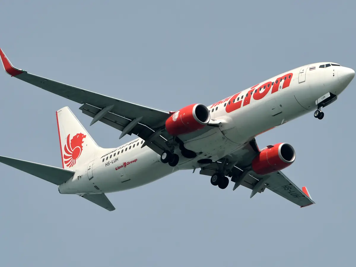 Viral Video Pramugari-Pilot Lion Air Digrebek saat Selingkuh di Surabaya,  Begini Respons Lion Air - Bisnis Liputan6.com