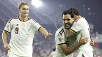 Pemain Spanyol merayakan gol yang dicetak Mikel Merino ke gawang Kroasia dalam laga UEFA Nations League 2026/2027 di Poljud stadium, Split, Rabu (7/10/2026) dini hari WIB. (MARKO PERKOV / AFP)