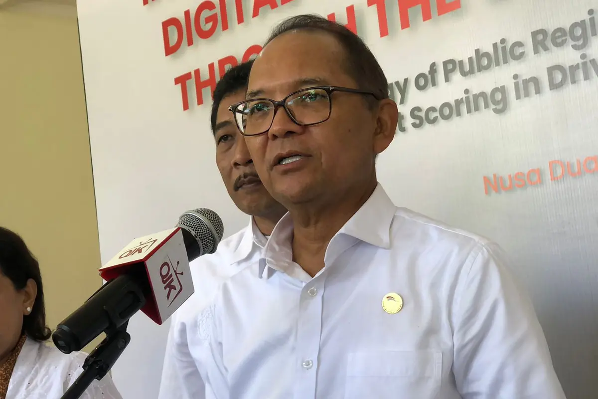 Kepala Eksekutif Pengawas Perasuransian, Penjaminan, dan Dana Pensiun OJK Ogi memastikan Otoritas Jasa Keuangan akan terus menjaga data pribadi masing-masing nasabah di perbankan.
