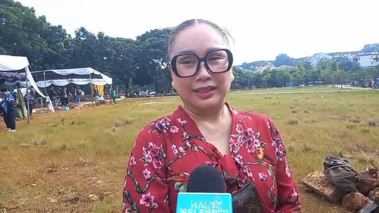 Titi DJ Ziarah ke Makam Vidi Aldiano, Ungkap Kenangan Paling Membekas dengan Almarhum