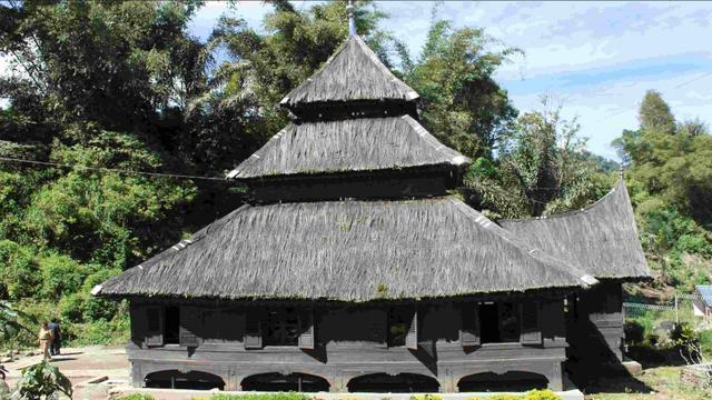 Masjid Tuo Kayu Jao. (Foto: solokkab.go.id/Liputan6.com)