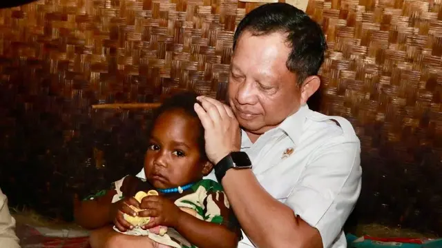 Tindak Lanjuti Instruksi Presiden, Mendagri dan Menteri PKP Cek Kondisi Hunian Warga di Wamena