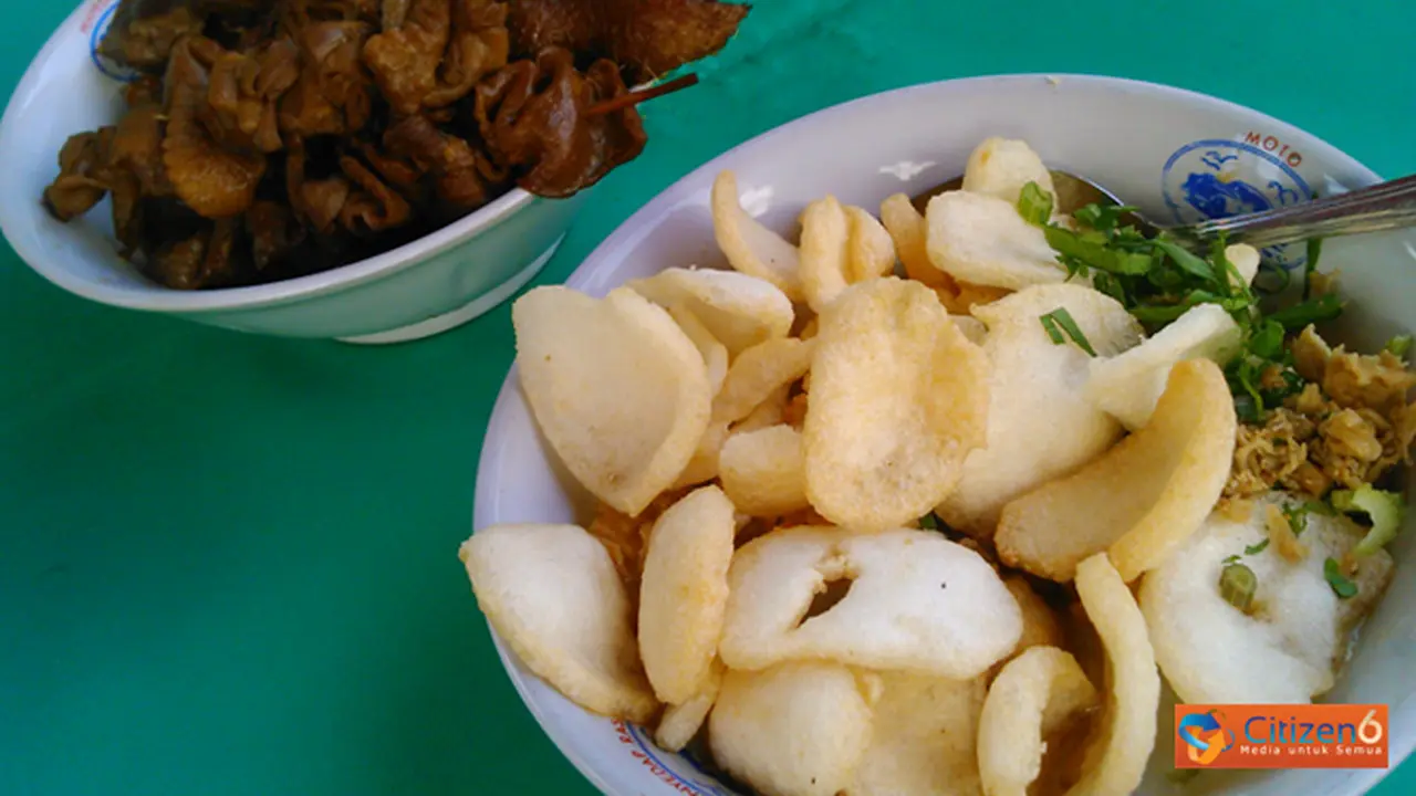 131223bubur-ayam.jpg
