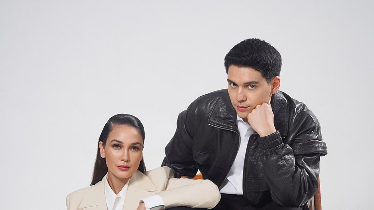 Luna Maya Klarifikasi Soal Isu Kehamilan Usai Menikah dengan Maxime Bouttier