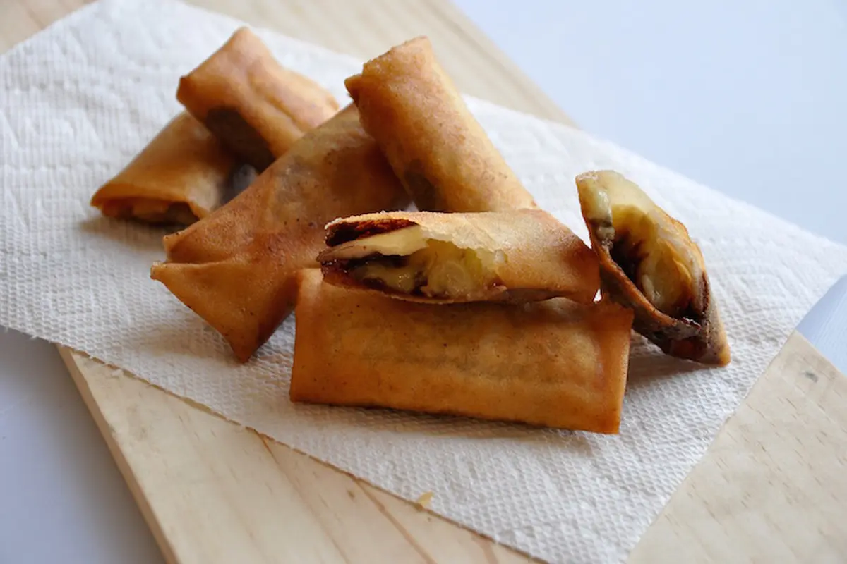 Banana Spring Roll, Adopsi Jajanan Pinggiran Jadi Camilan Rumahan