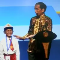 Didepan Jokowi, Anak SD Ini Kepeleset Sebut Ikan Tongkol