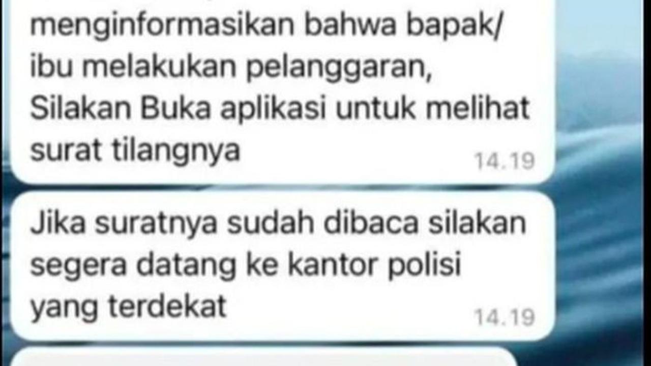 Kejahatan dengan modus ini berupaya untuk memanfaatkan ketidakwaspadaan dan kurangnya pengetahuan masyarakat terhadap jenis file .apk maupun .pdf. yang membuat korban ragu.