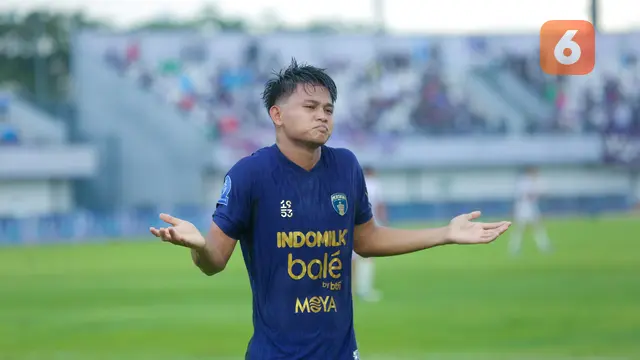 Hokky Caraka - Persita Vs Persik di BRI Super League 2025/2026