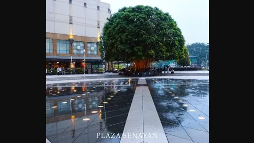 Plaza Senayan dibulan puasa, begini kondisinya. 