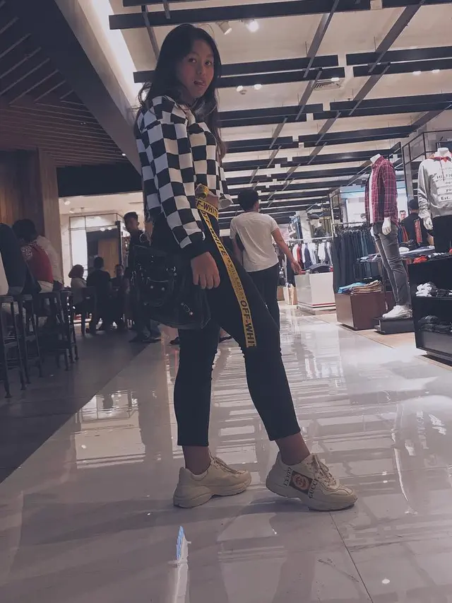 Nayla Ayu Adrevi Putri Purnomo