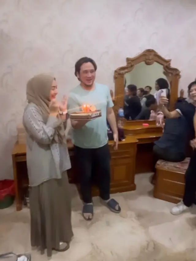 Potret Cindy Fatikasari dan Tengku Firmansyah (Instagram/@cindyfatikasari18)