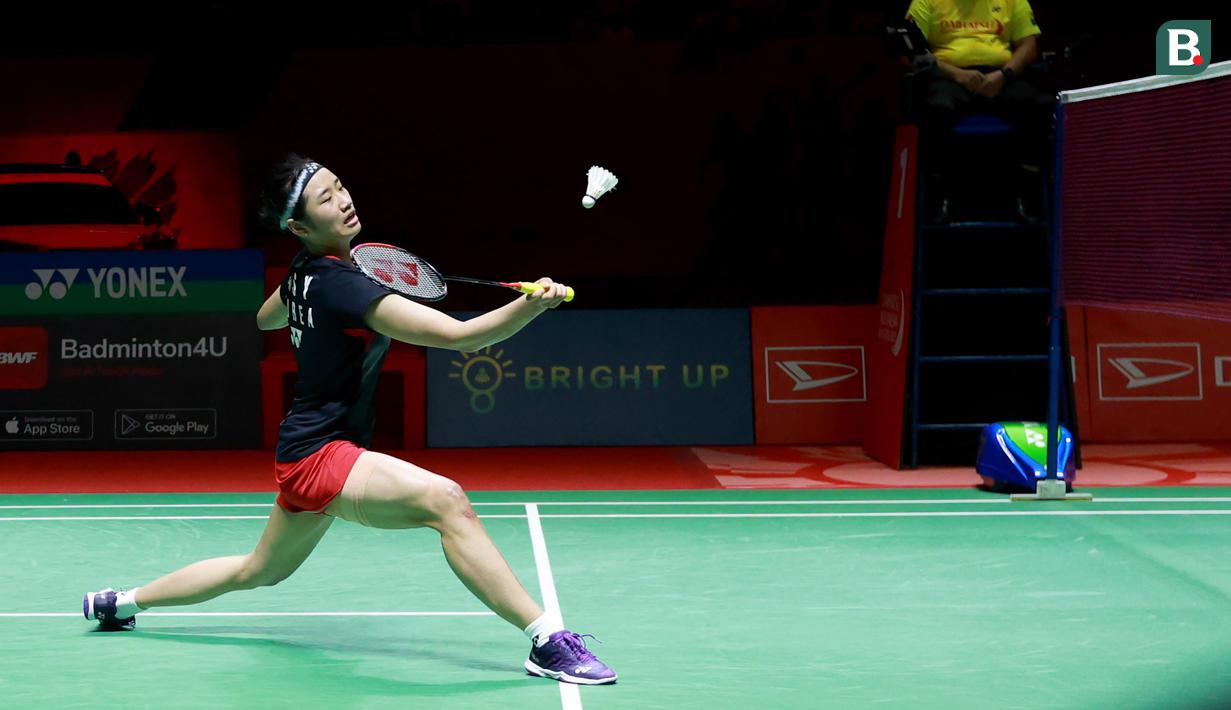 Pada game ketiga laga sengit dan imbang kembali terjadi khusunya menuju interval game ketiga. Tercatat 8 kali terjadi skor imbang hingga akhirnya An Se Young merebut interval game ketiga dengan 11-10. (Bola.com/M Iqbal Ichsan)