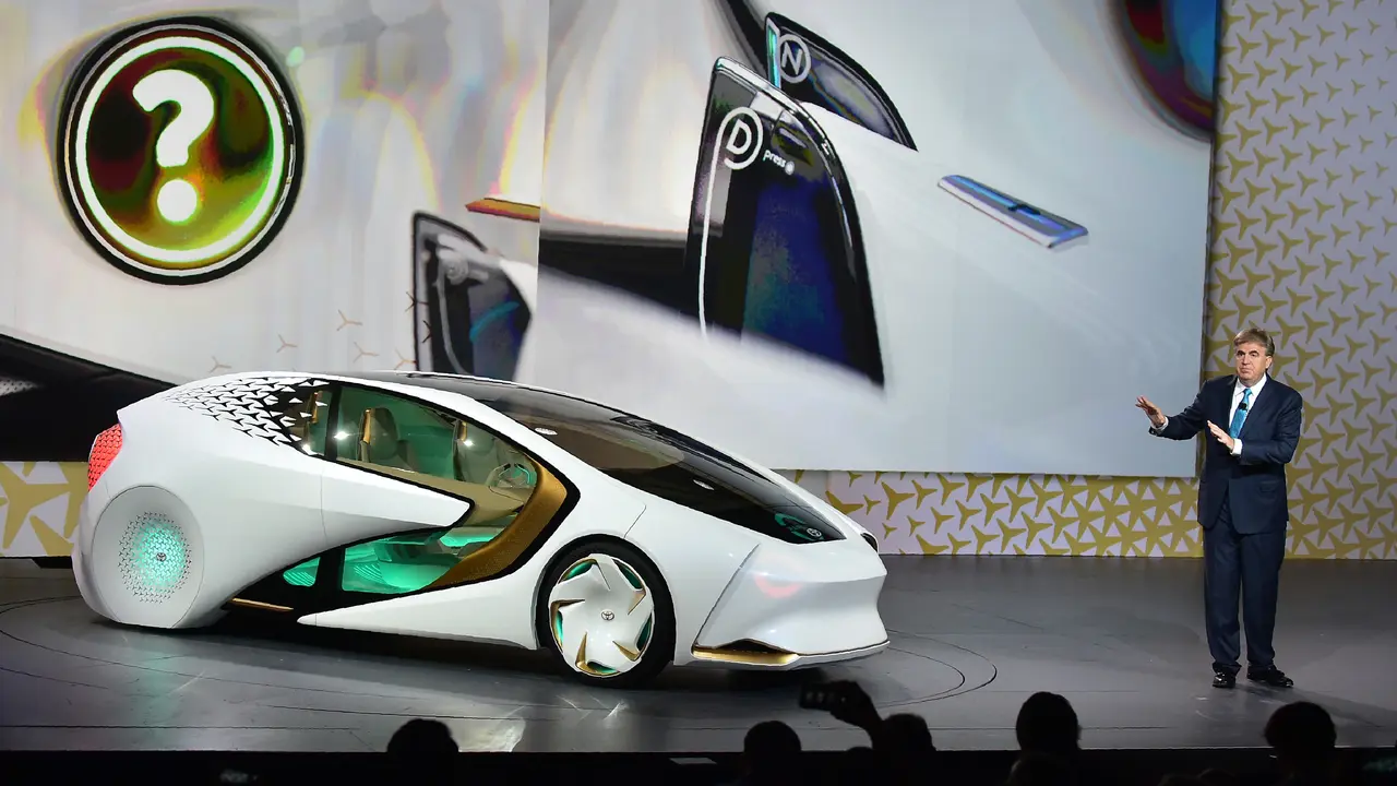 20170105- Penampilan Toyota Concept-i-AFP Photo