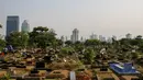 Dalam sistem online berupa website tersebut akan dicantumkan ketersediaan lahan dan nama ahli waris dari setiap makam, Jakarta, (2/10/14). (Liputan6.Com/Faizal Fanani)