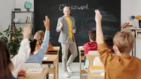 50 Stupid Questions To Ask Your Teacher for Ice Breaking and Make Laugh
