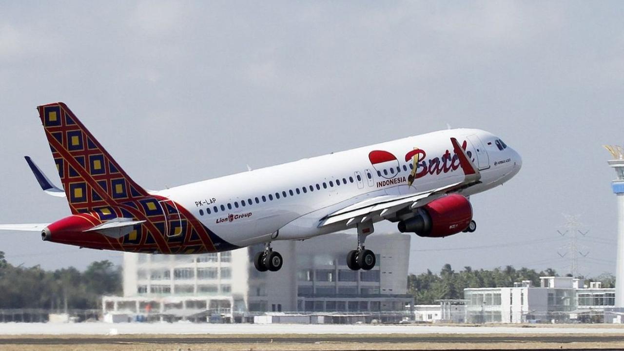 Sementara Kusnan Kirana adalah co-founder Lion Air Grup dan telah menjabat sebagai Presiden Komisaris sejak 2019.<br><br>