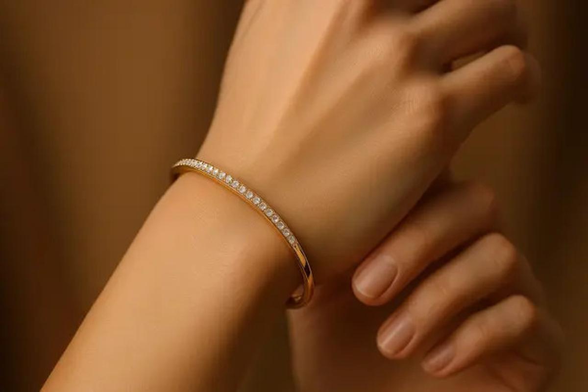 8 Gelang Emas Elegan 2 Gram Desain Mewah Tapi Ringan, Cocok untuk Sehari-hari