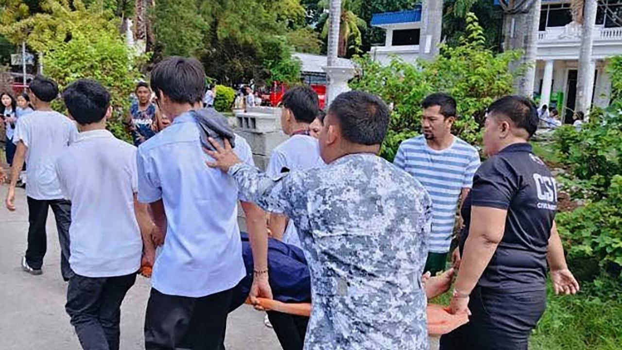 FOTO: Gempa Berkekuatan 7,8 Guncang Filipina Selatan dan Picu Tsunami