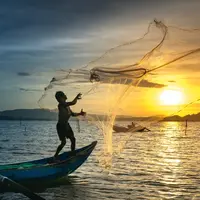Ilustrasi menangkap ikan/Copyright pexels.com/Quang Nguyen Vinh