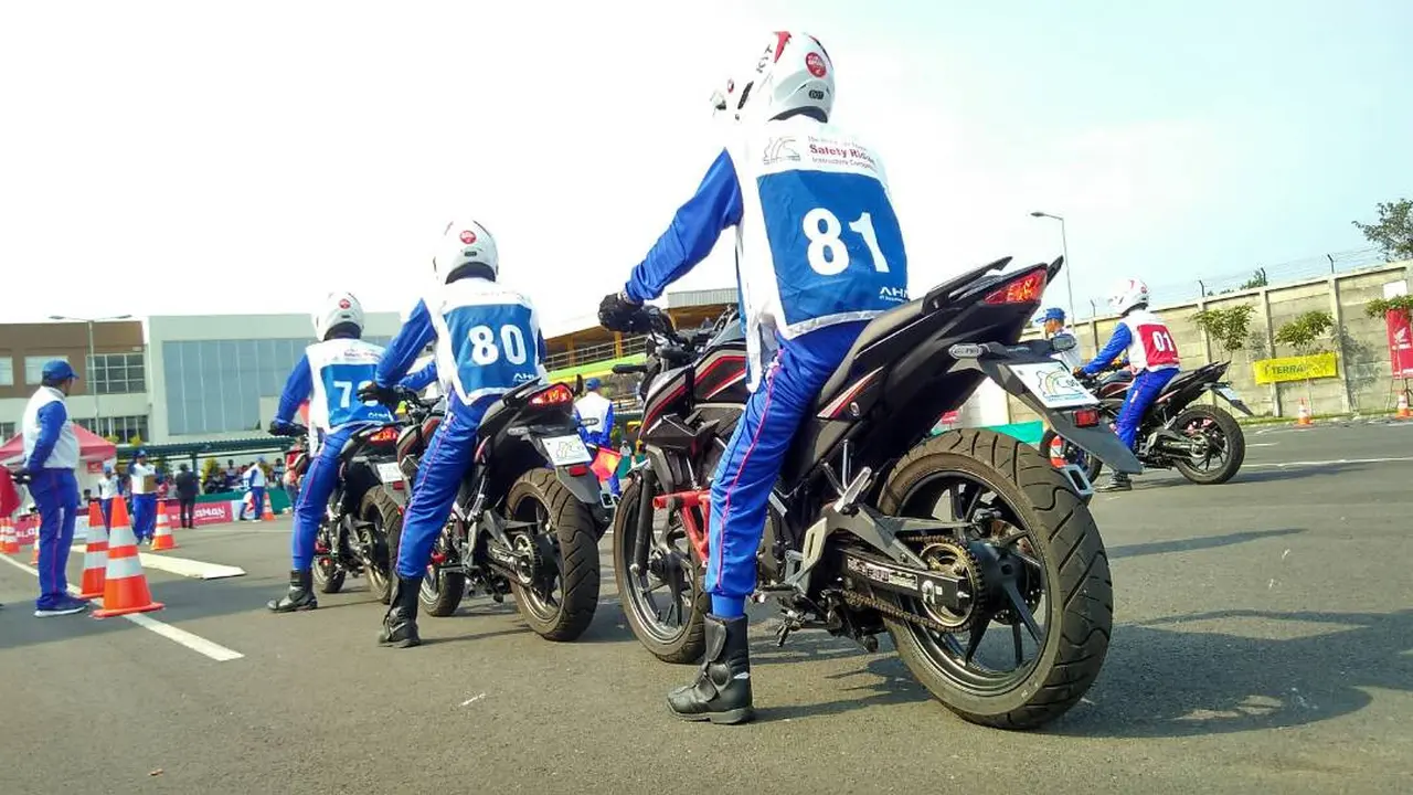 Tes Astra Honda Safety Ricing Instructor Competition (AH-SRIC) 2017