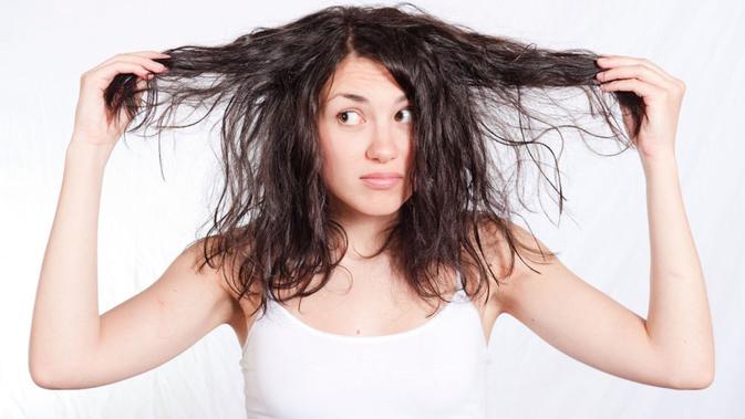  Rambut  Lepek 3 Bahan Alami Ini Bisa Mengatasinya Beauty 