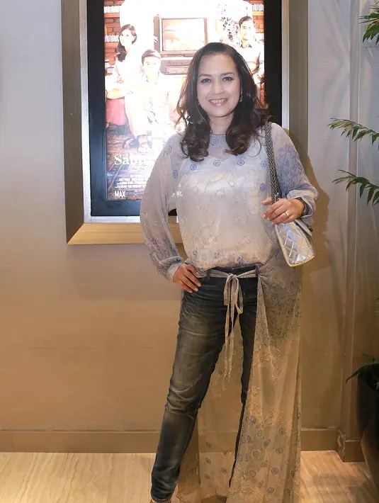 Tidak ingin kalah dengan bintang yang terus bermunculan setiap saat, ia menempatkan dirinya sebaik mungkin dan seleksi dalam setiap tawaran. (Galih W. Satria/Bintang.com)