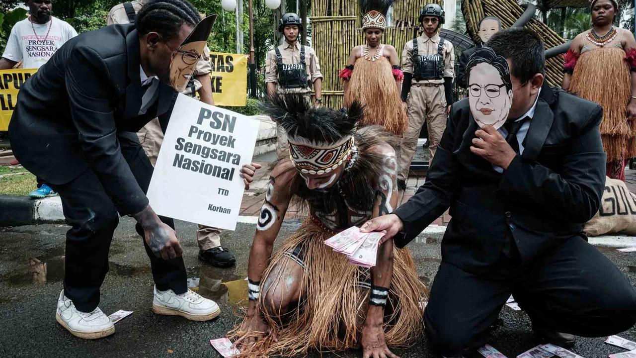 Aksi Greenpeace Soroti Dampak Proyek Tebu di Merauke