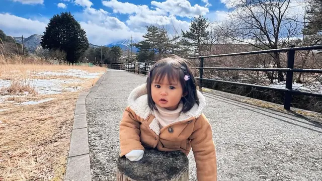 Perayaan ultah pertama dek cunda. (credit:instagram.com/bellabonita_r.a)