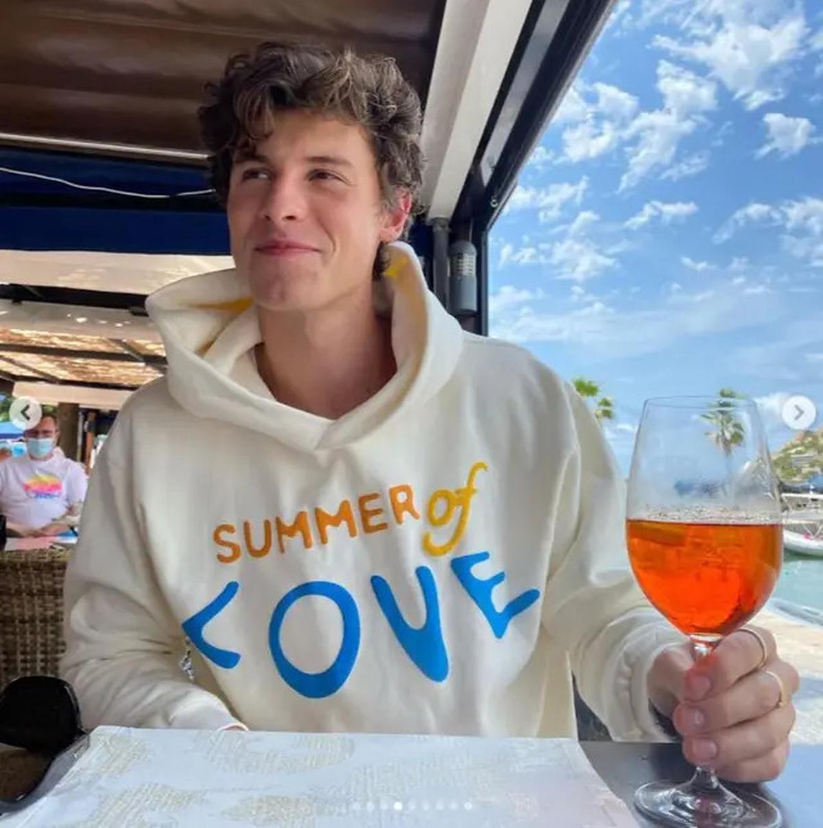 Profil Shawn Mendes, Dulu Cover Lagu Penyanyi Lain Kini Jadi Salah Satu Penyanyi Terpopuler di Dunia