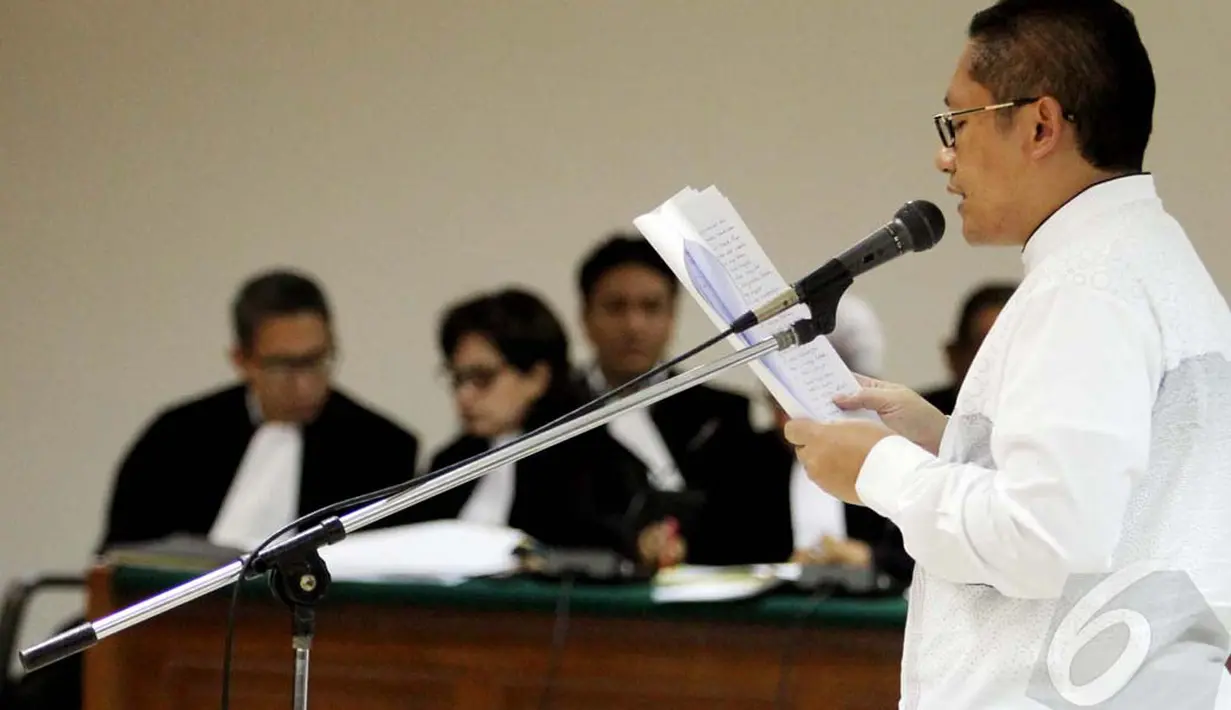 Mantan Ketua Umum Partai Demokrat, Anas Urbaningrum saat sidang lanjutan di Pengadilan Tipikor, Jakarta, Jumat (6/6/2014) (Liputan6.com/Johan Tallo)