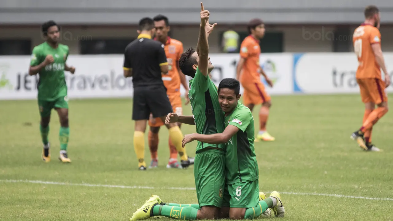Evan Dimas