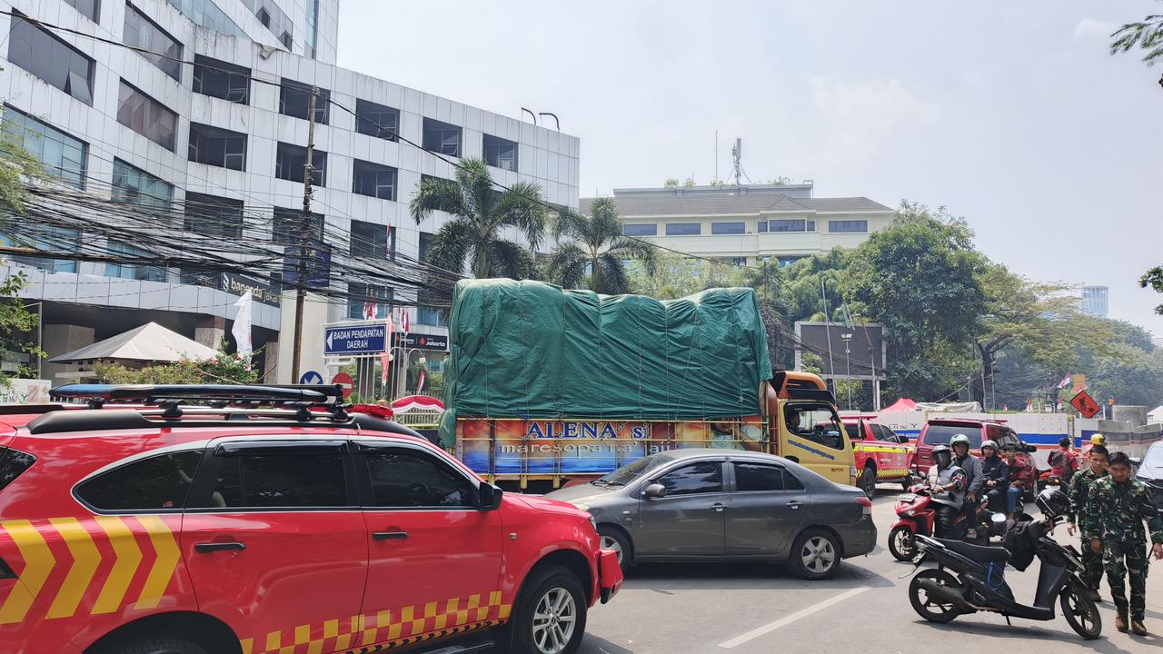 Usai Kebakaran Bapenda DKI, Begini Kondisi Jalan Abdul Muis