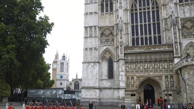 Yeoman of the Guard di pemakaman Ratu Elizabeth II di London, 19 September 2022. (Foto: Phil Noble/Pool Photo via AP)