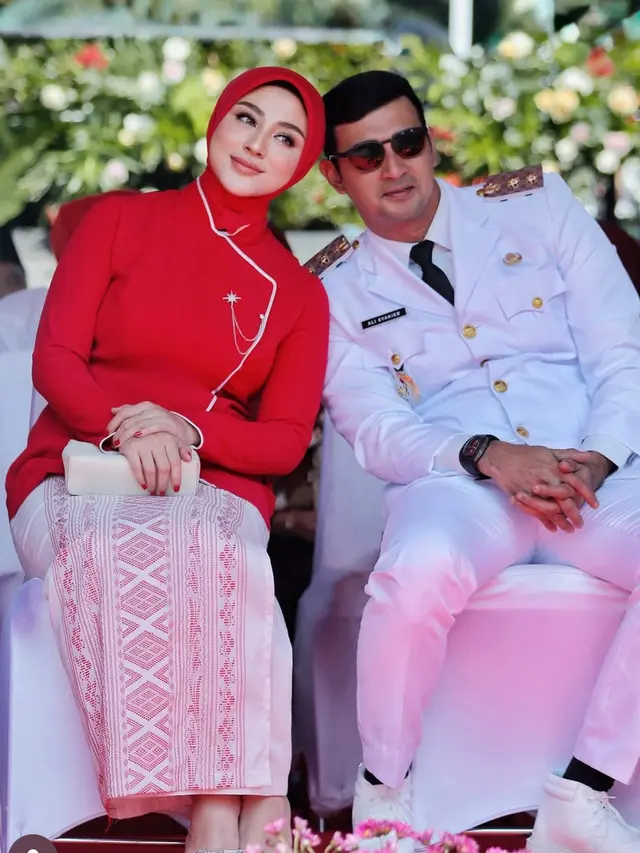 Margin yang Kini Menjadi Ibu Pejabat di Bandung saat Upacara Kemerdekaan Indonesia ke-80. [@marginw]