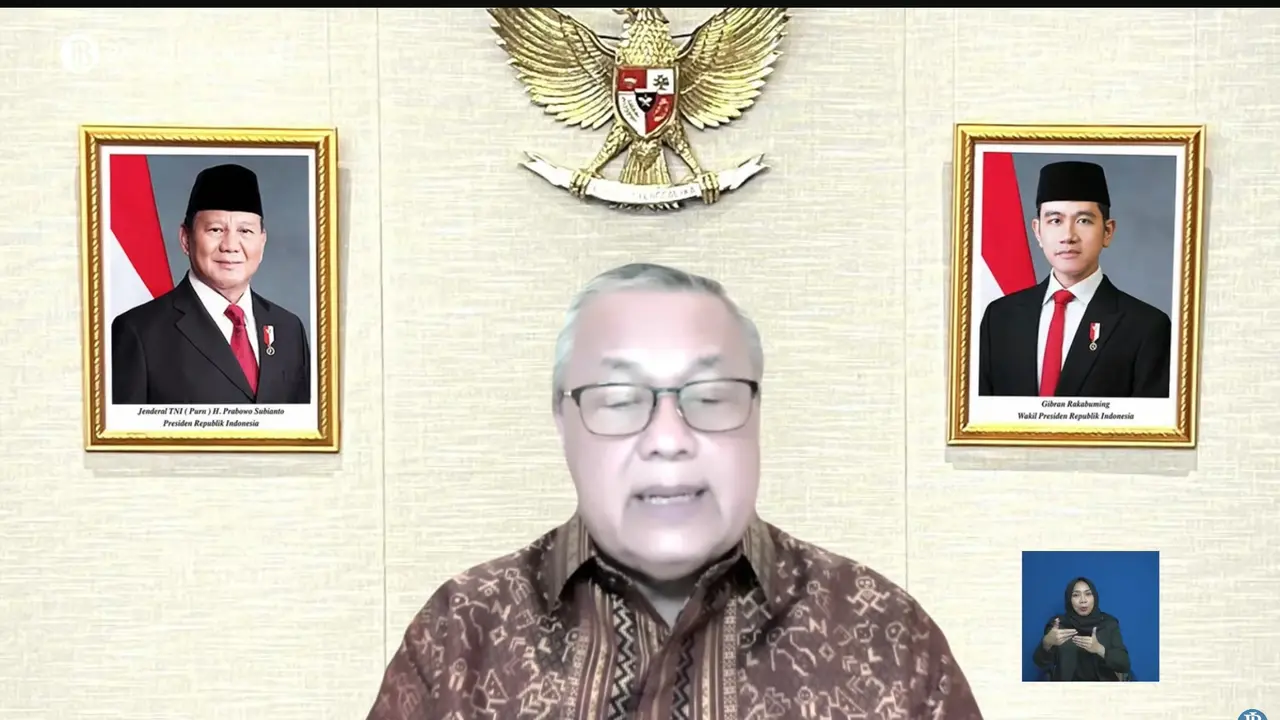 Gubernur Bank Indonesia Perry Warjiyo dalam konferensi pers RDG BI, Rabu (23/4/2025).
