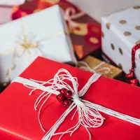 Makeup terbaru ini bisa menjadi rekomendasi terbaik untuk hadiah Natal dan Tahun Baru.