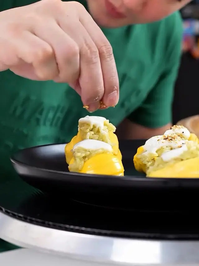 Bisa Jadi Inspirasi Menu Takjil, Ini 5 Potret Nicky Tirta Bikin Jackfruit Sticky Rice (instagram/nickytirta).