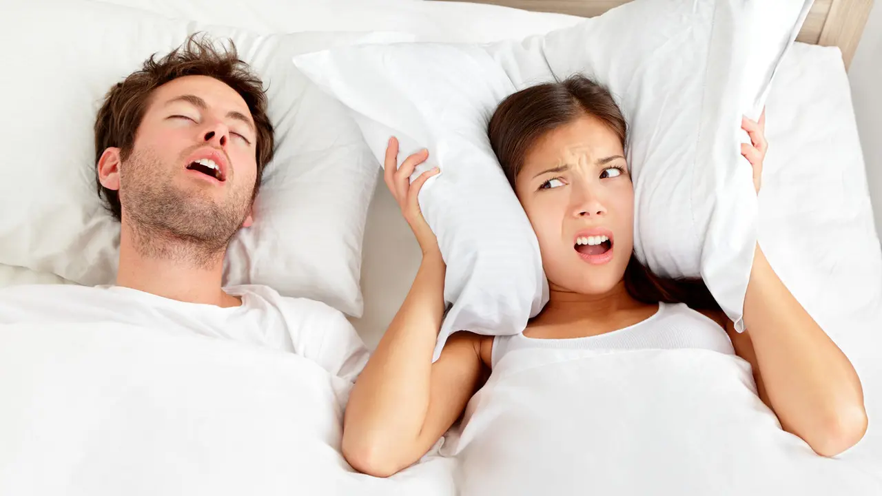 Mendengkur atau ngorok (iStock)