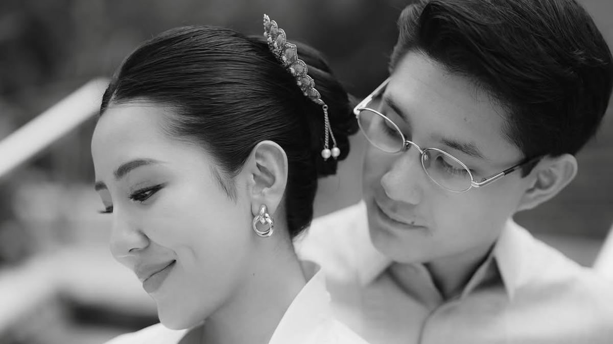 Tamara Bleszynski Berbusana Hitam di Pernikahan Anaknya, Teuku Rassya Jelaskan Duduk Perkara Baju