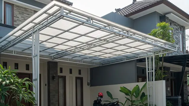 carport sederhana dari besi galvanis