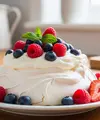 Resep Pavlova Simpel Ala Rumahan (AI Generated)