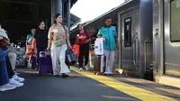 Tiket Kereta Api ke Kota Wisata Ludes Terjual di Libur Panjang Maulid Nabi