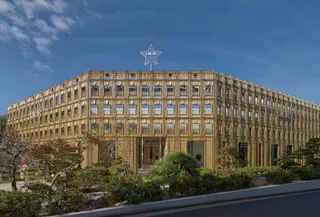 Tidak hanya menjadi destinasi fashion eksklusif, pavilion seluas lebih dari 1.800 meter persegi ini juga memperlihatkan bagaimana dunia luxury mulai bergerak menuju pendekatan yang lebih dekat dengan alam dan keberlanjutan. [Dok/DIOR].