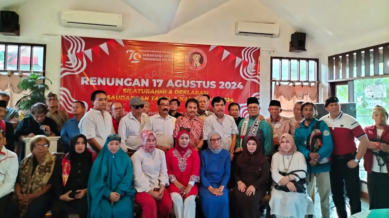 Puluhan mantan Tahanan Politik (Tapol) dan Narapidana Politik (Napol) 2014-2024 meminta Presiden Terpilih Prabowo Subianto untuk membebaskan kawan-kawan mereka yang masih berstatus Tapol Napol dan memulihkan nama baik mereka (Istimewa)
